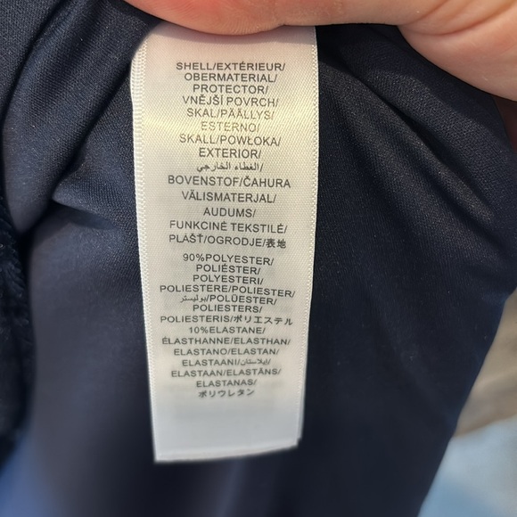 Sleeve V neck & back evening gown - Picture 6 of 7